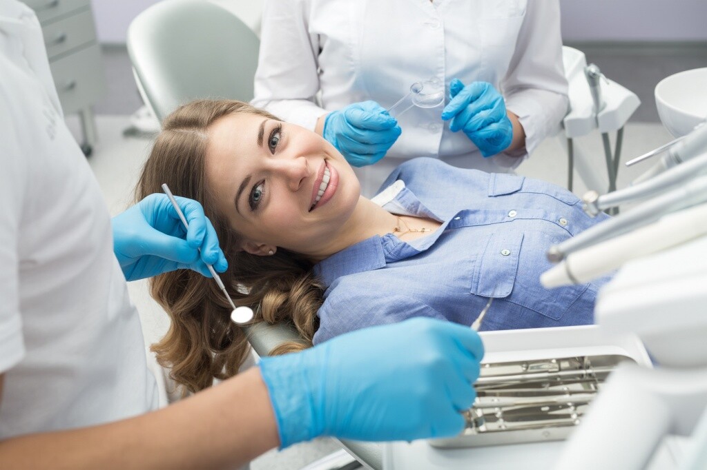 Parkside-Dental-Practice_October_How-to-Choose-Good-Dental-Care_Images.jpg