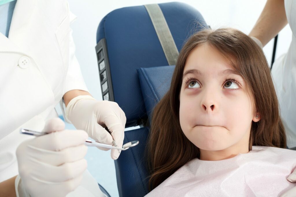 4-Tips-for-helping-children-overcome-their-dentist-fear-1024x682.jpg