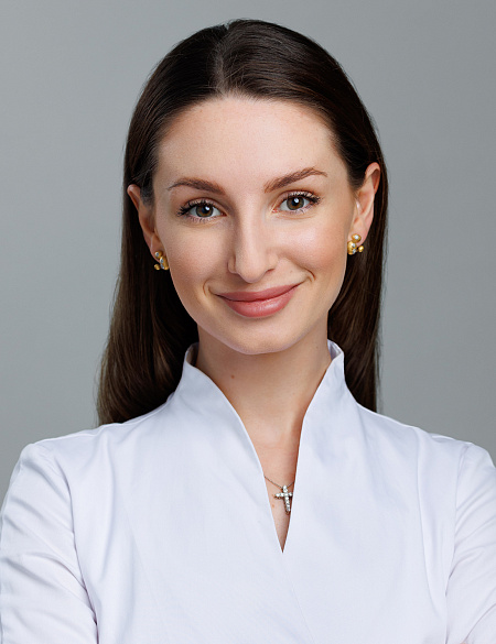 Хохлова Анна Робертовна