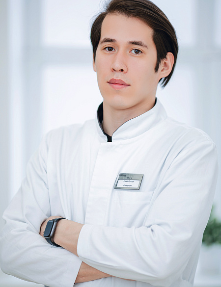 Каниев Рустам