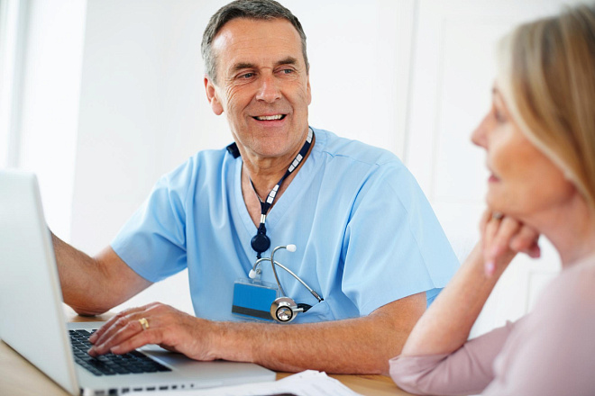 /upload/resize_cache/iblock/ca7/660_440_1/lechenie-v-seti-klinik-skandinaviya-po-OMS.jpg