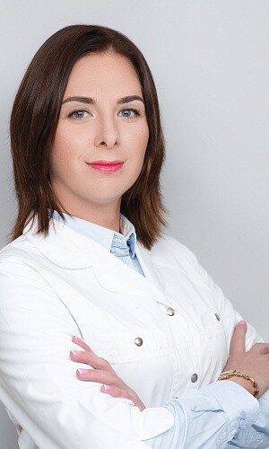 Столярова Елена Александровна