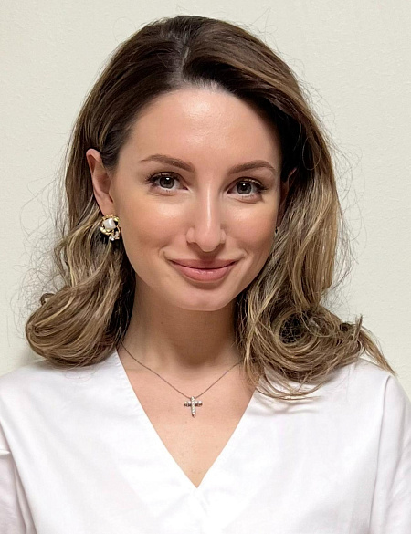 Хохлова Анна Робертовна